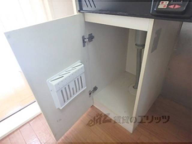 キッチン　下部収納