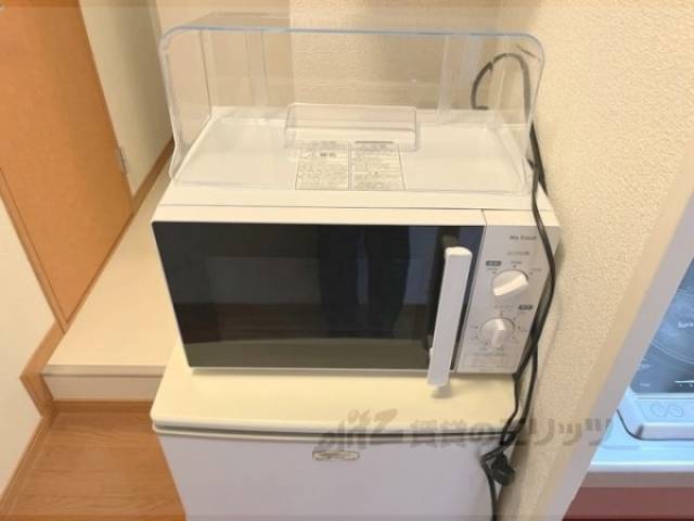 冷蔵庫置場　電子レンジ