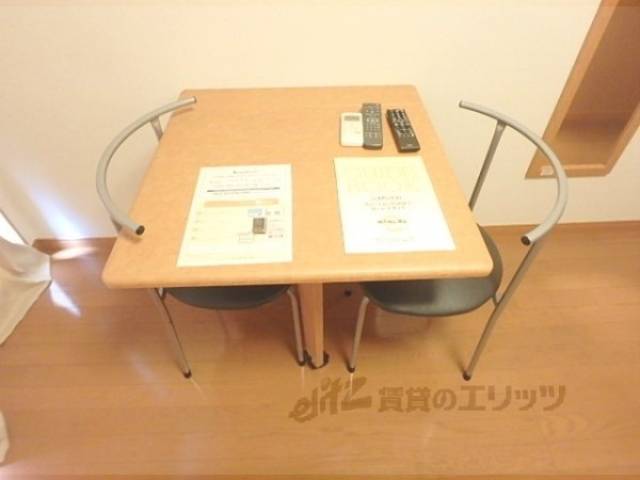 テーブル