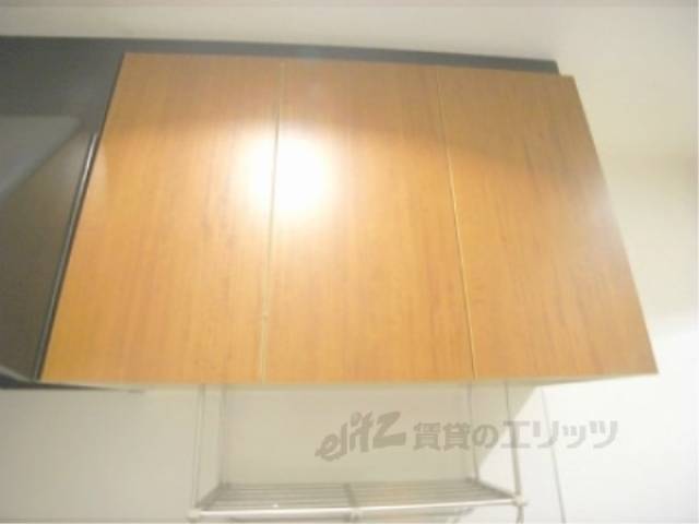 キッチン　収納