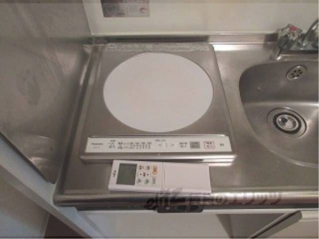 キッチン　コンロ