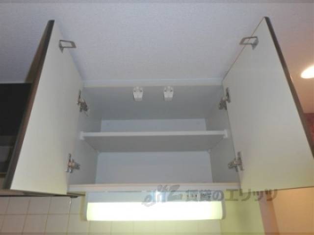 キッチン　キッチン上部棚