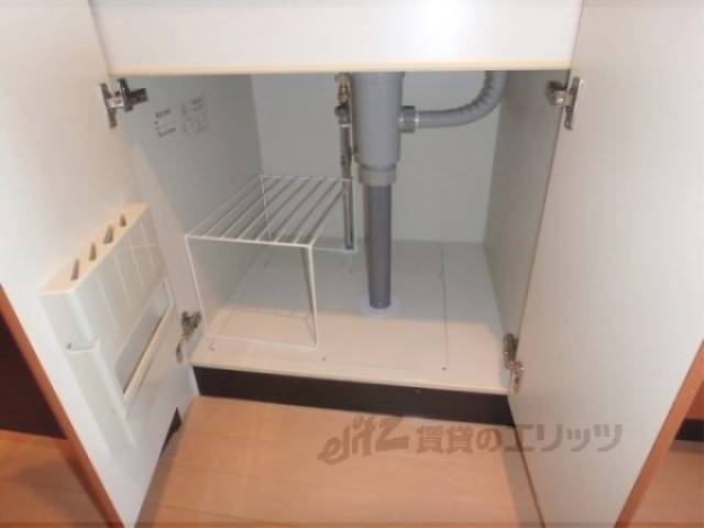 キッチン　キッチン下部収納