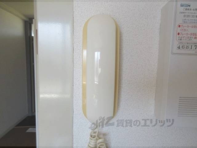 インターホン
