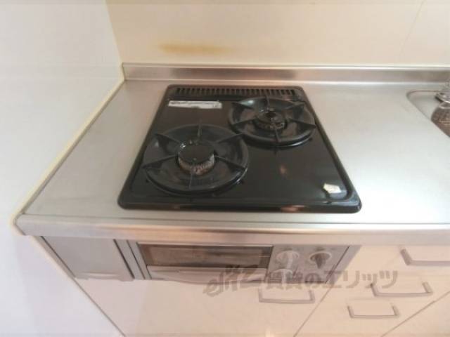 キッチン　２口ガスコンロ