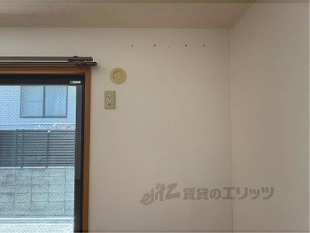エアコン　設置場所