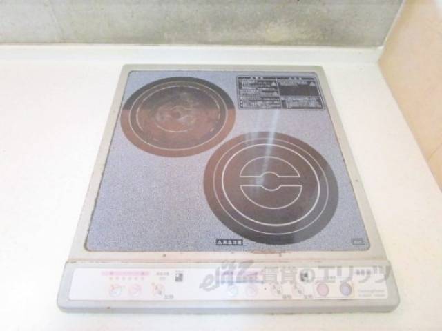 キッチン　2口コンロ