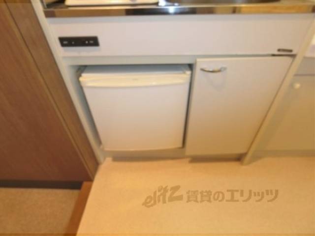 冷蔵庫置場　ミニ冷蔵庫