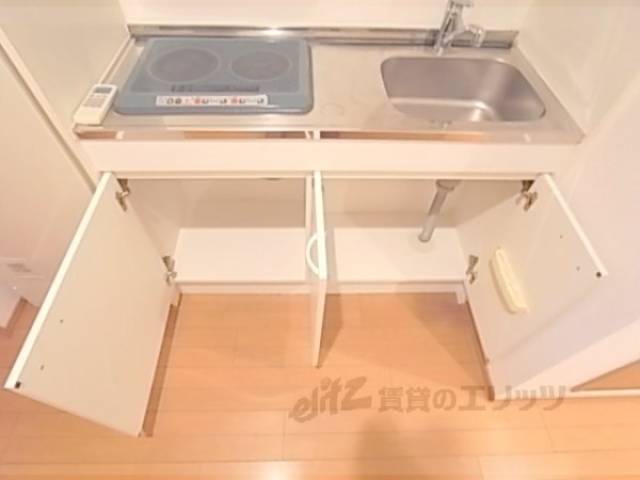 キッチン　収納場所