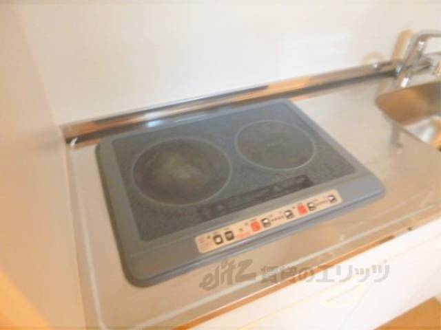 キッチン　コンロ