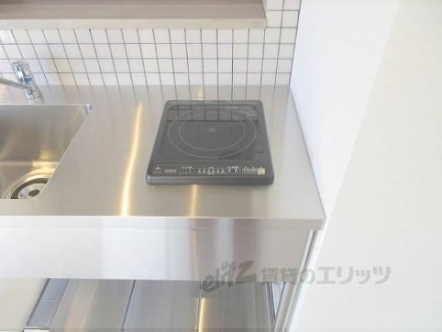 キッチン　コンロ