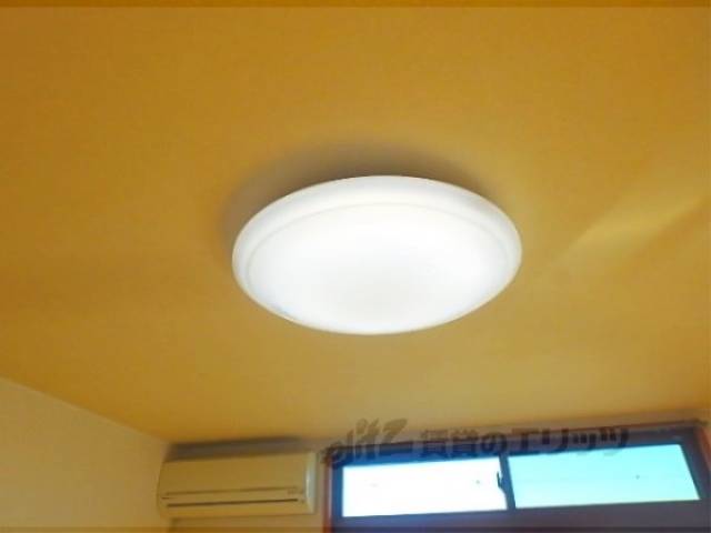 イメージ写真　照明