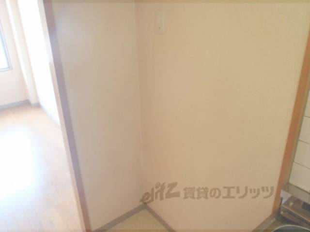 冷蔵庫置場