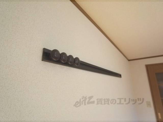 壁掛けレール