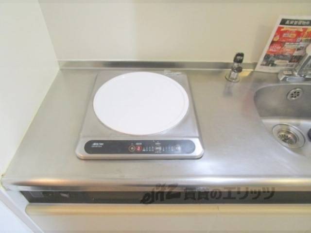 キッチン　コンロ