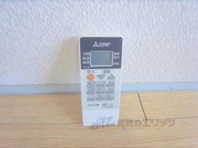 エアコンリモコン