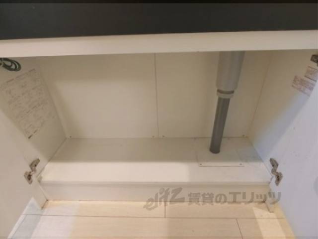 キッチン　下部収納