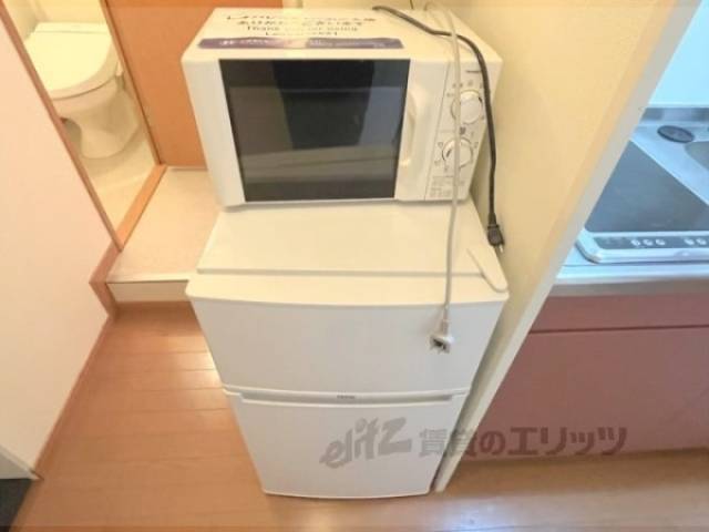 冷蔵庫置場　冷蔵庫・電子レンジ