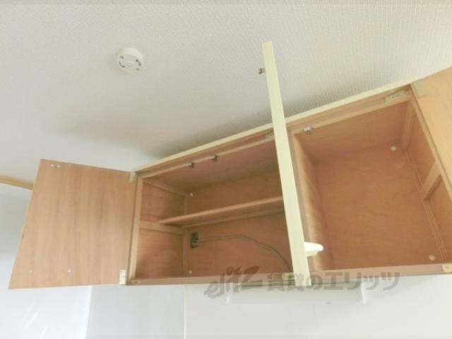 キッチン　収納