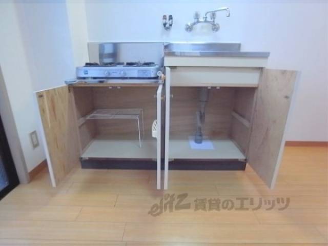 キッチン下部収納