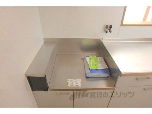 キッチン　コンロ設置場所