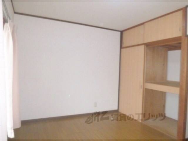 洋室　全部屋洋室です。