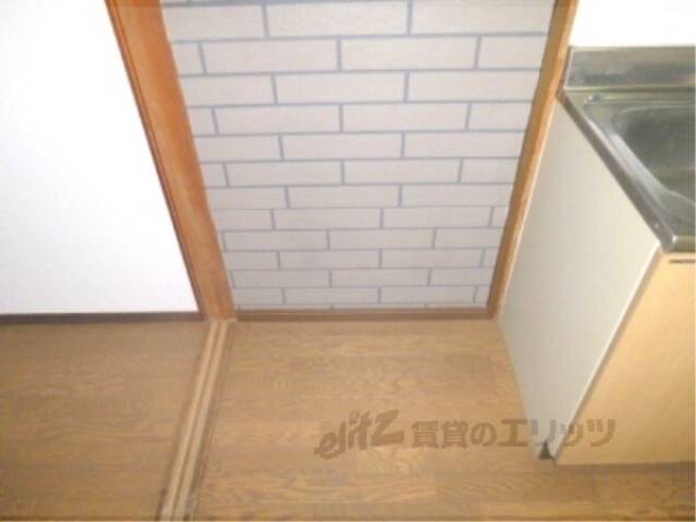 冷蔵庫置場