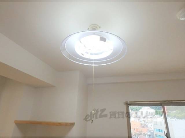 照明
