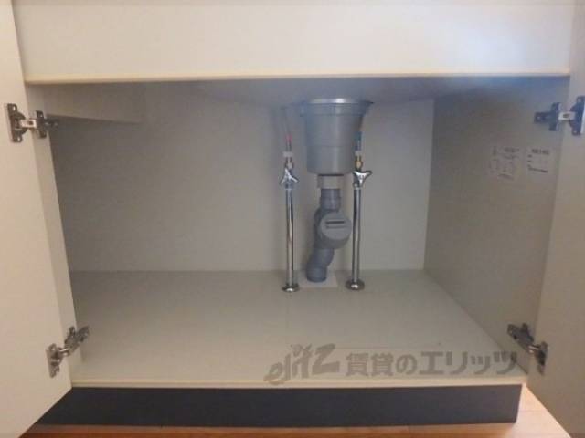 キッチン　下段収納