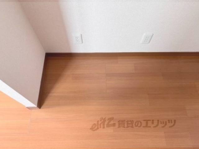 冷蔵庫置場　コンセント