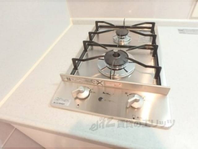 キッチン　2口コンロ