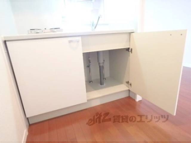 キッチン　収納