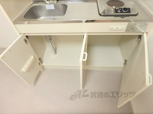 キッチン　収納