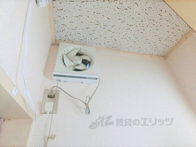 キッチン　脱衣所