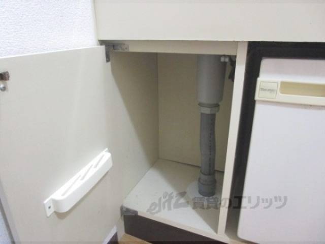 キッチン　下部収納