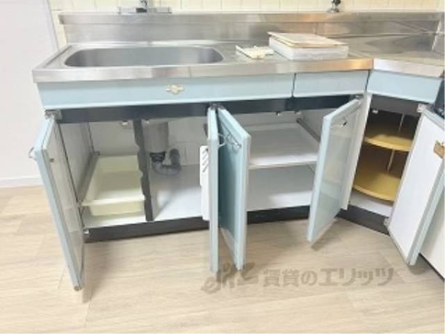キッチン　下部収納