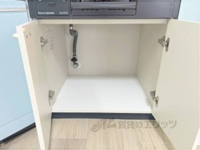 キッチン　下部収納