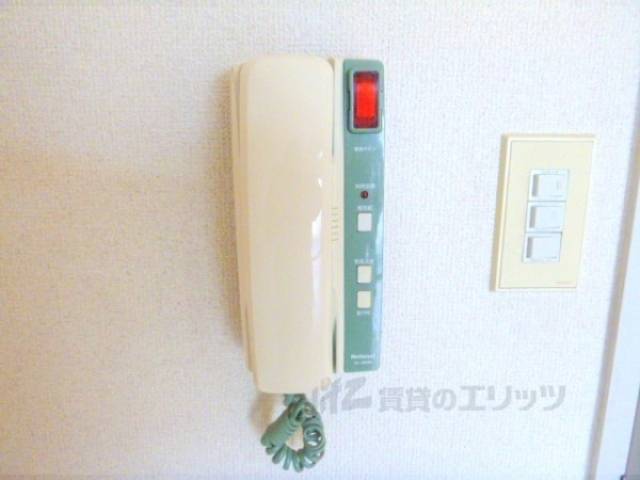 インターホン