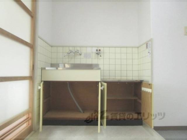 キッチン　収納