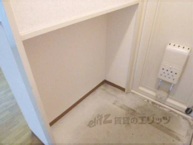 玄関　下駄箱を置くｽﾍﾟｰｽもあります