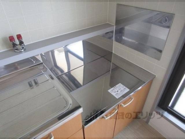 キッチン　コンロ置き場