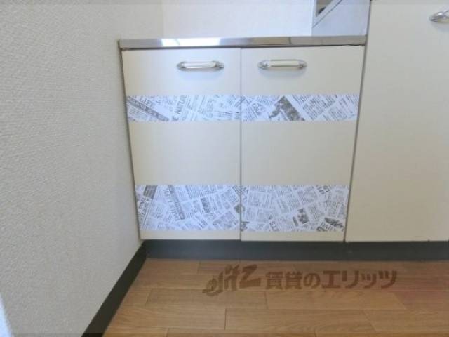 キッチン　下部収納