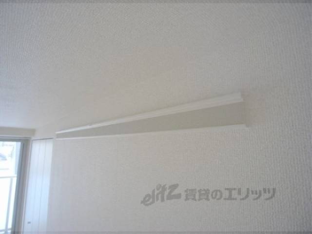壁掛け用レール