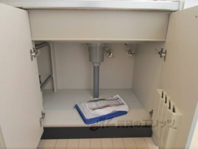 キッチン　下部収納