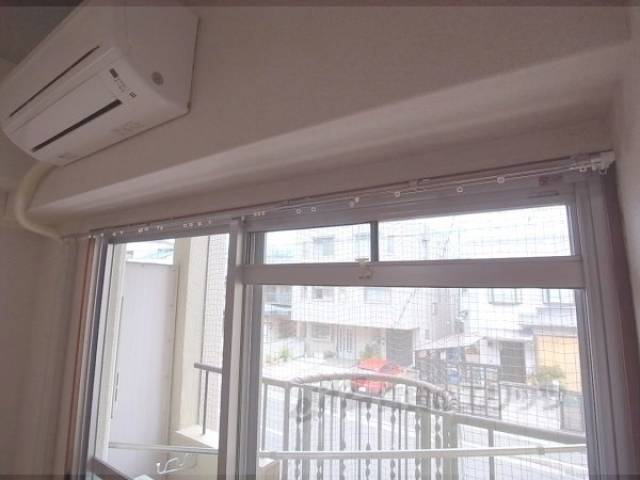 カーテンレール