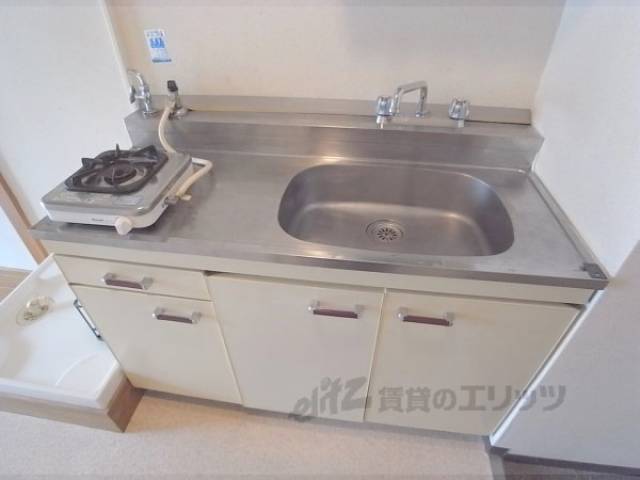 キッチン　１口コンロ設置可能です