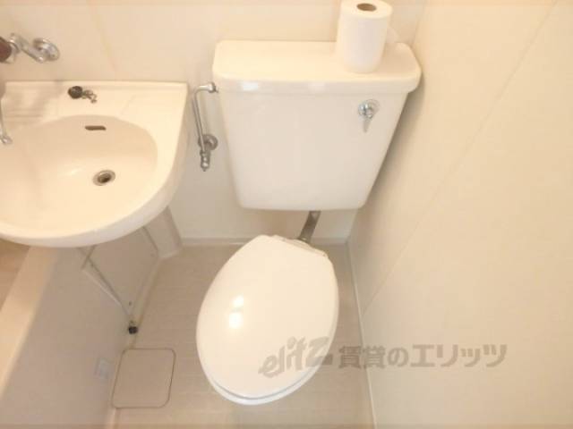 ユニットバス　トイレ