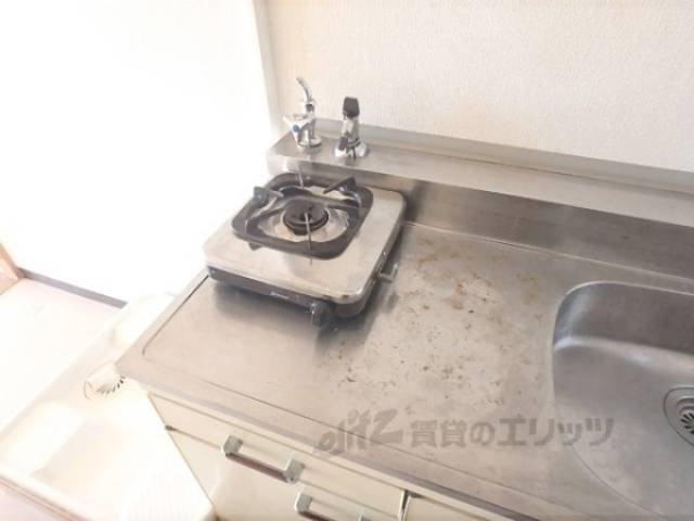 キッチン　コンロ置場
