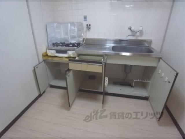 キッチン　収納