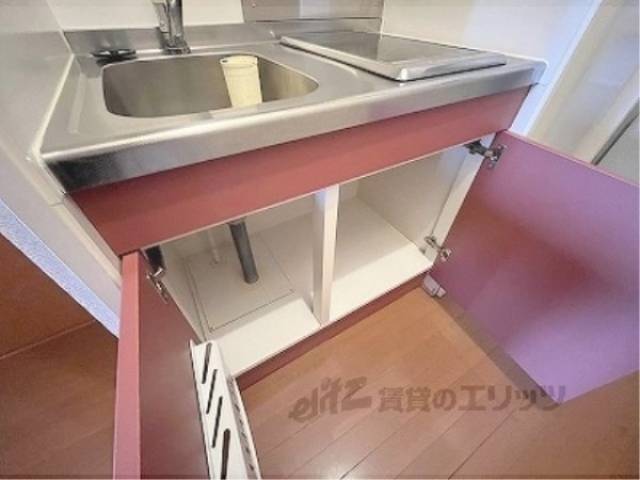 キッチン　キッチン下部収納